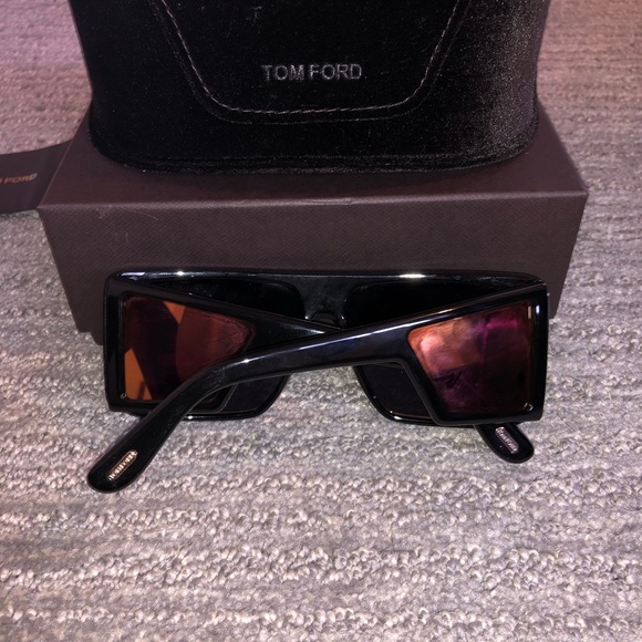 Tom Ford reflective sunglasses - Picture 6 of 7
